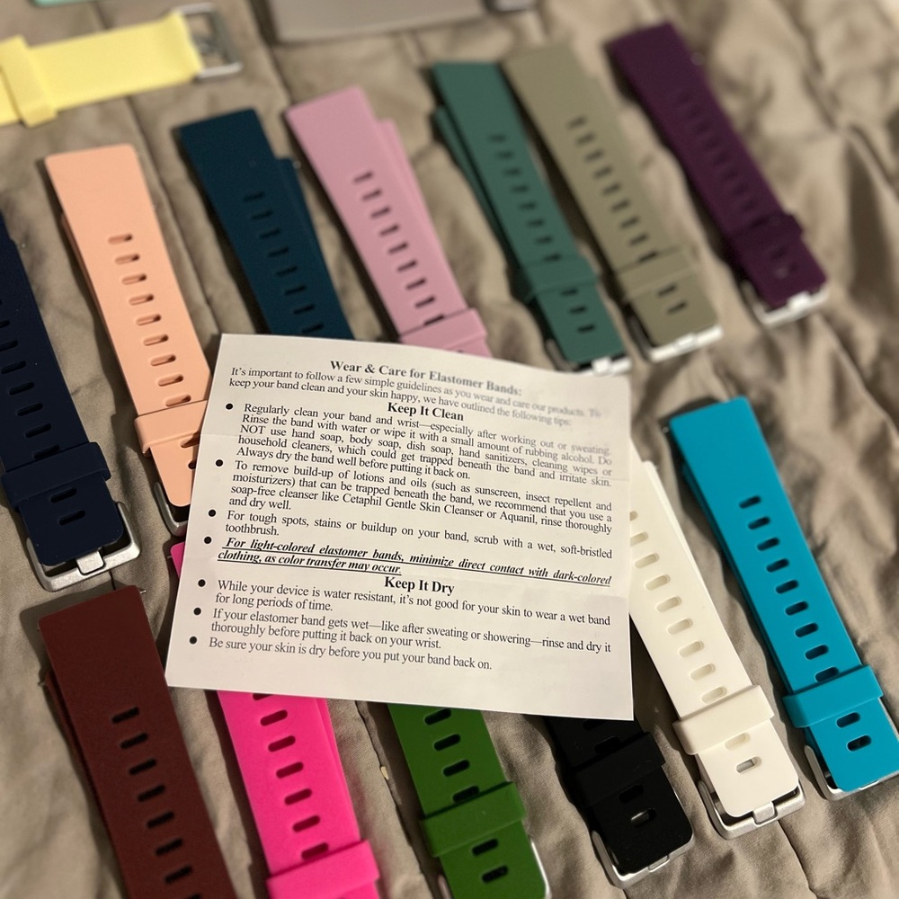FITBIT LITE BUNDLE - Picture 6 of 7